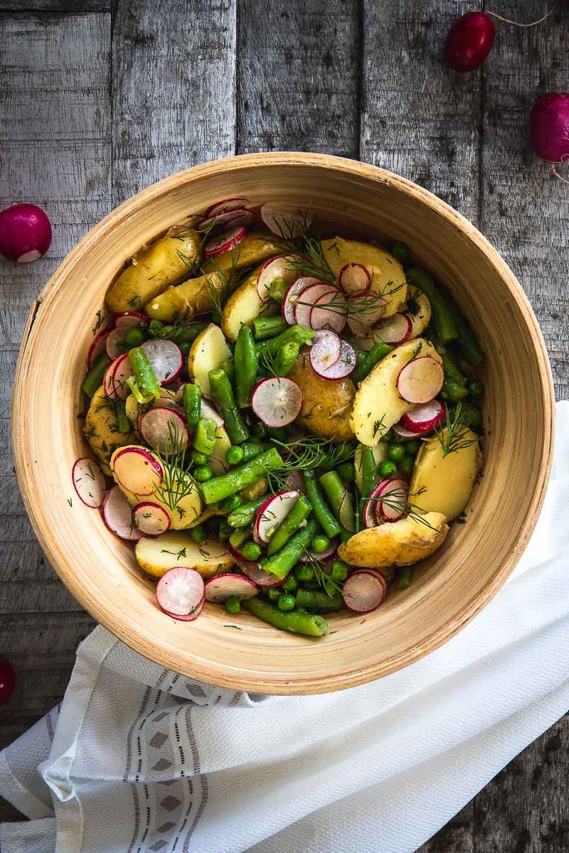 Rezeptbild: Sommerlicher Kartoffelsalat ohne Mayo oder Brühe