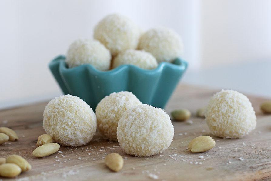 Rezeptbild: Kokosnuss Pralinen