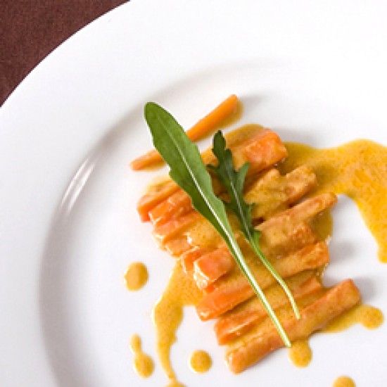 Rezeptbild: Karotten mit Erdnuss-Sauce