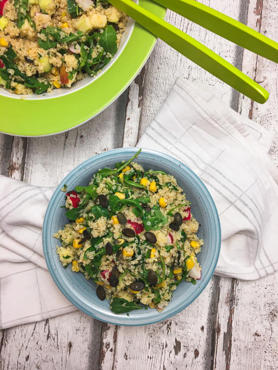 Rezeptbild: Schneller und sommerlicher Quinoasalat
