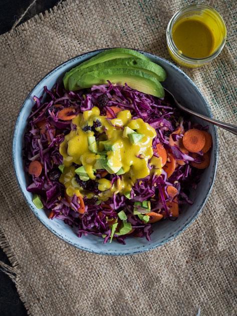 Rezeptbild: Winterlicher Krautsalat mit Senf Dressing