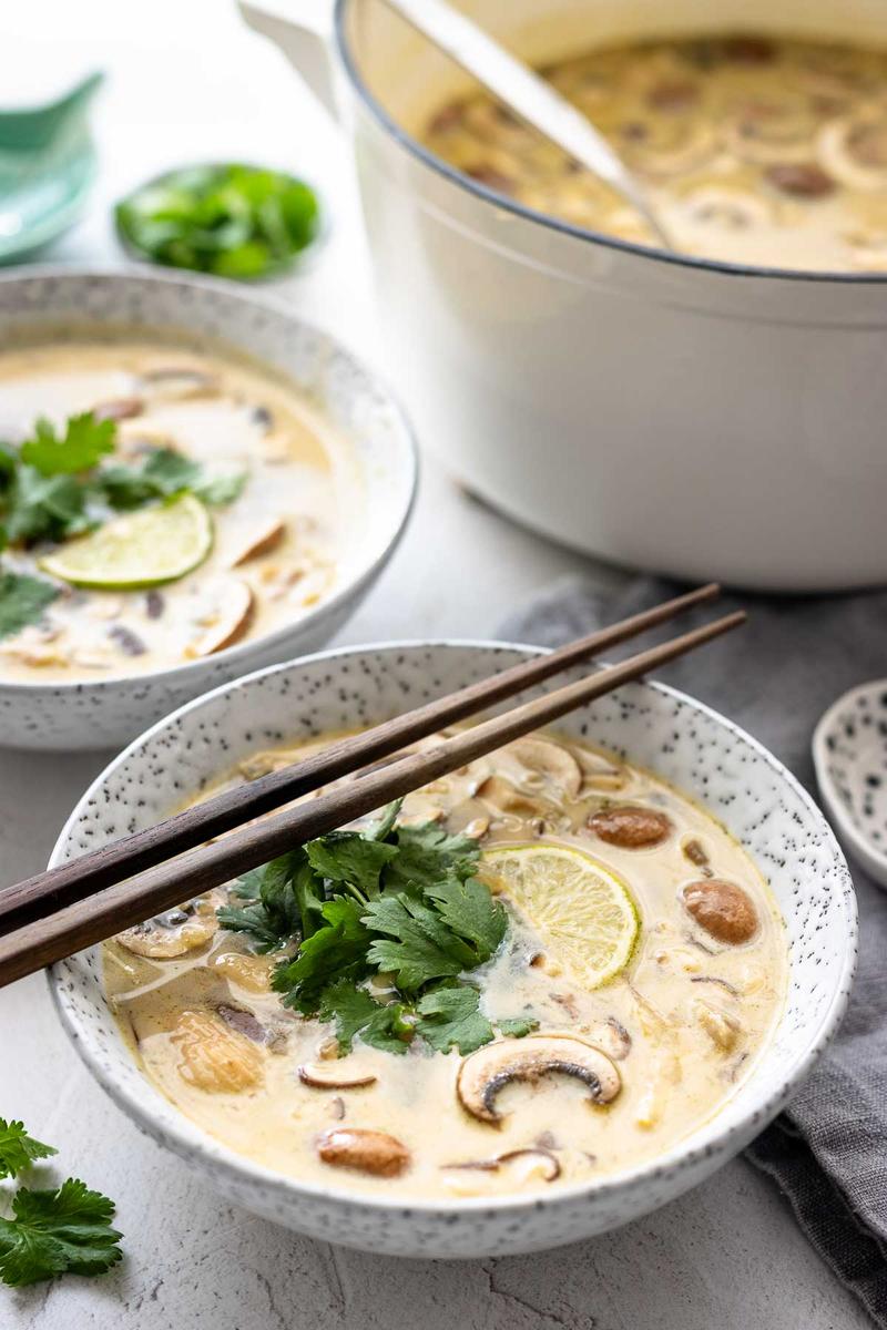 Rezeptbild: Tom Yum Suppe (Veganes Thai Rezept)