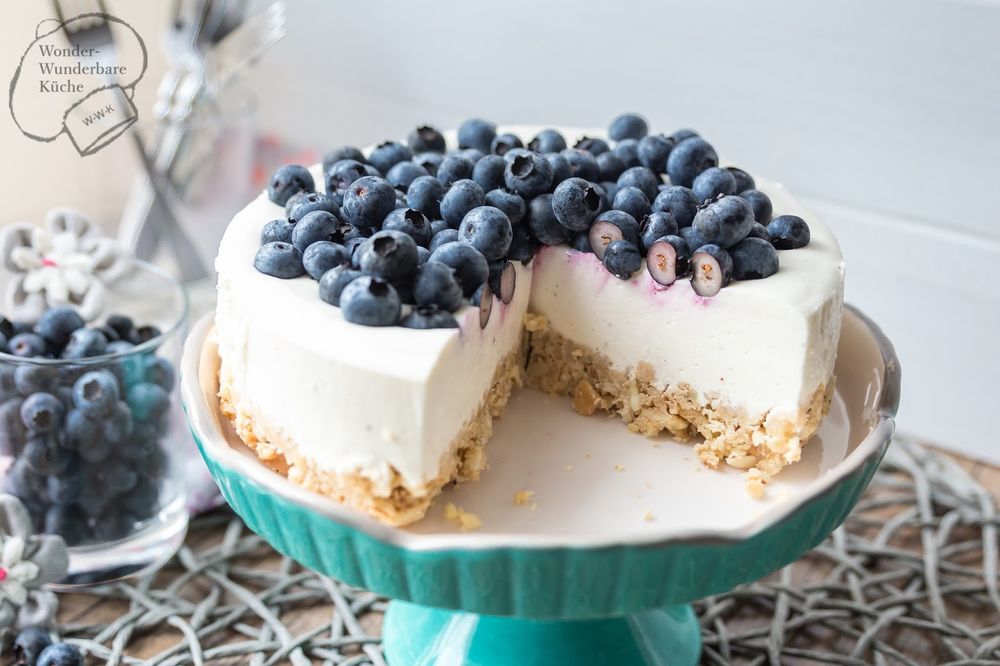 Rezeptbild: No-Bake-Torte: Quarktorte mit Heidelbeeren