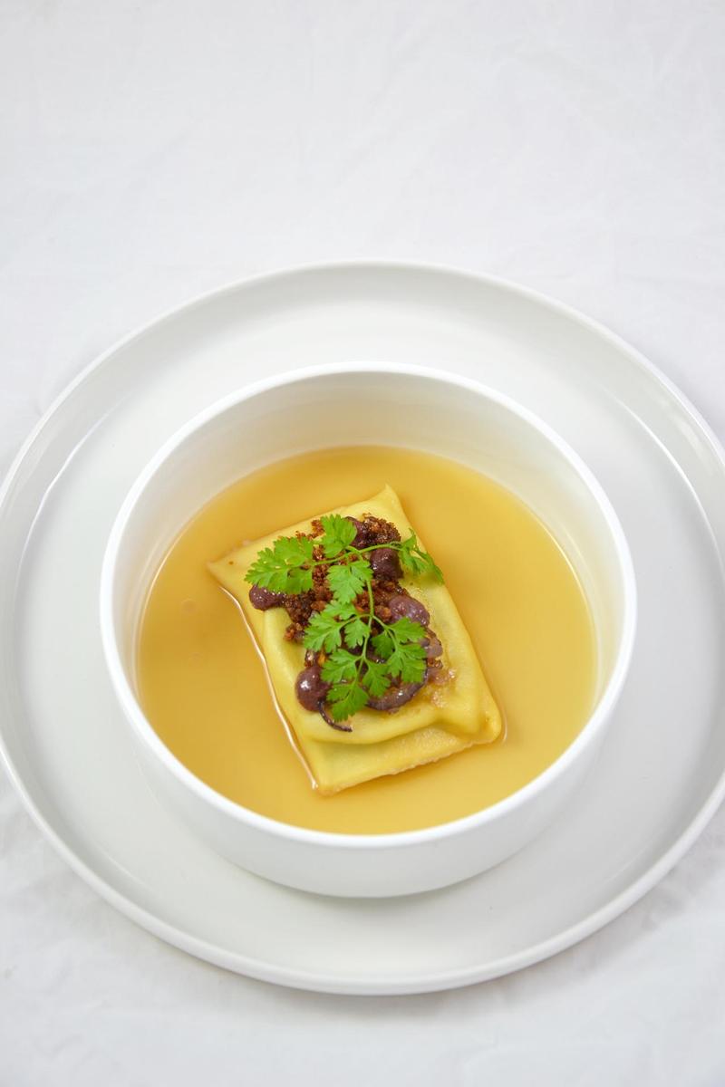 Rezeptbild: weihnachtliche Maultaschensuppe
