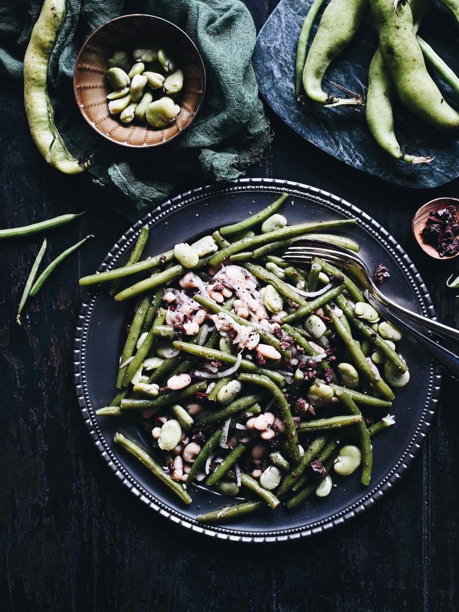 Rezeptbild: BOHNENSALAT MIT DREIERLEI BOHNEN & OLIVEN
