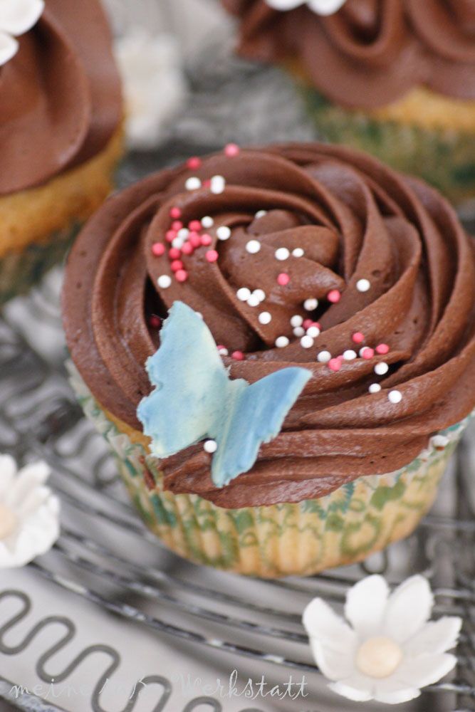 Rezeptbild: Nussupcakes mit Schokoladentopping