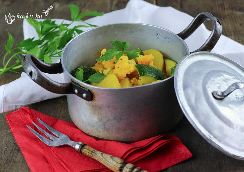 Rezeptbild: Blumenkohl-Kartoffel-Topf