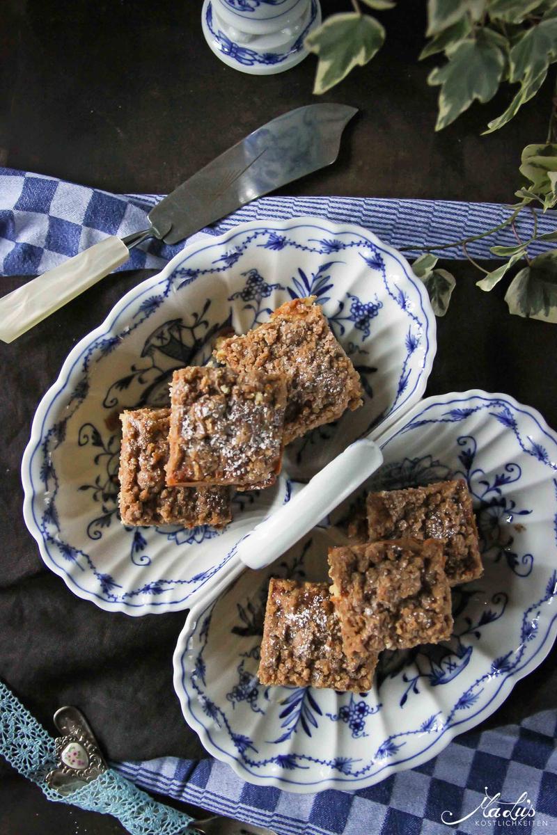 Rezeptbild: Schneller knuspriger Zimtstreuselkuchen
