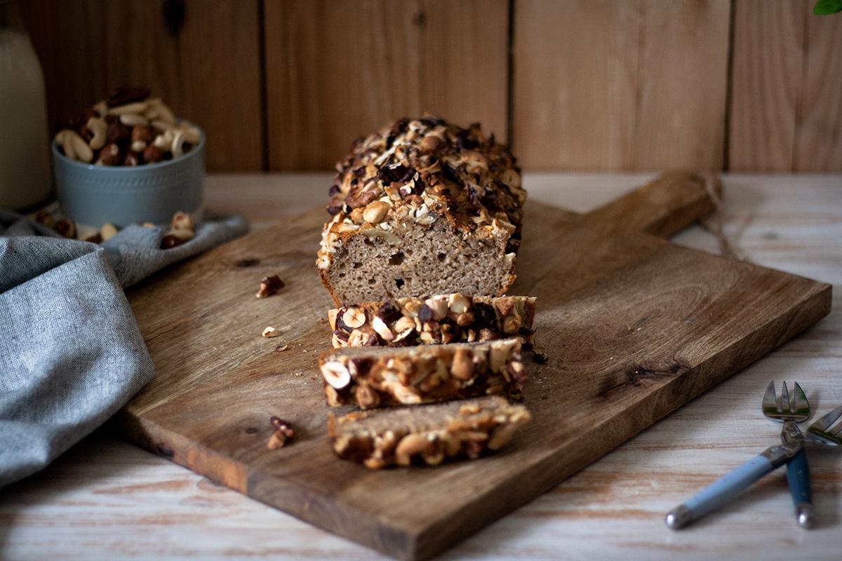Rezeptbild: Veganes Bananenbrot mit Nüssen