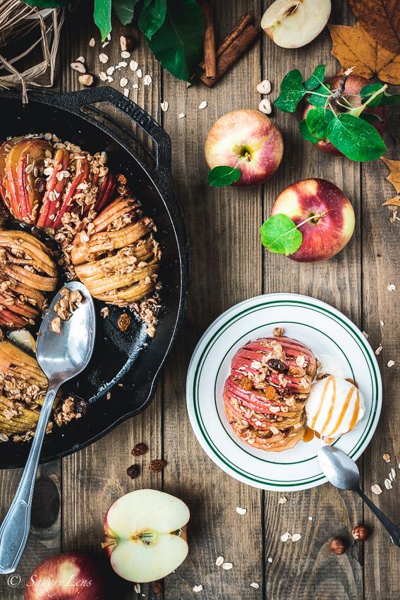 Rezeptbild: Gebackene Hasselback-Äpfel mit Müslicrunch