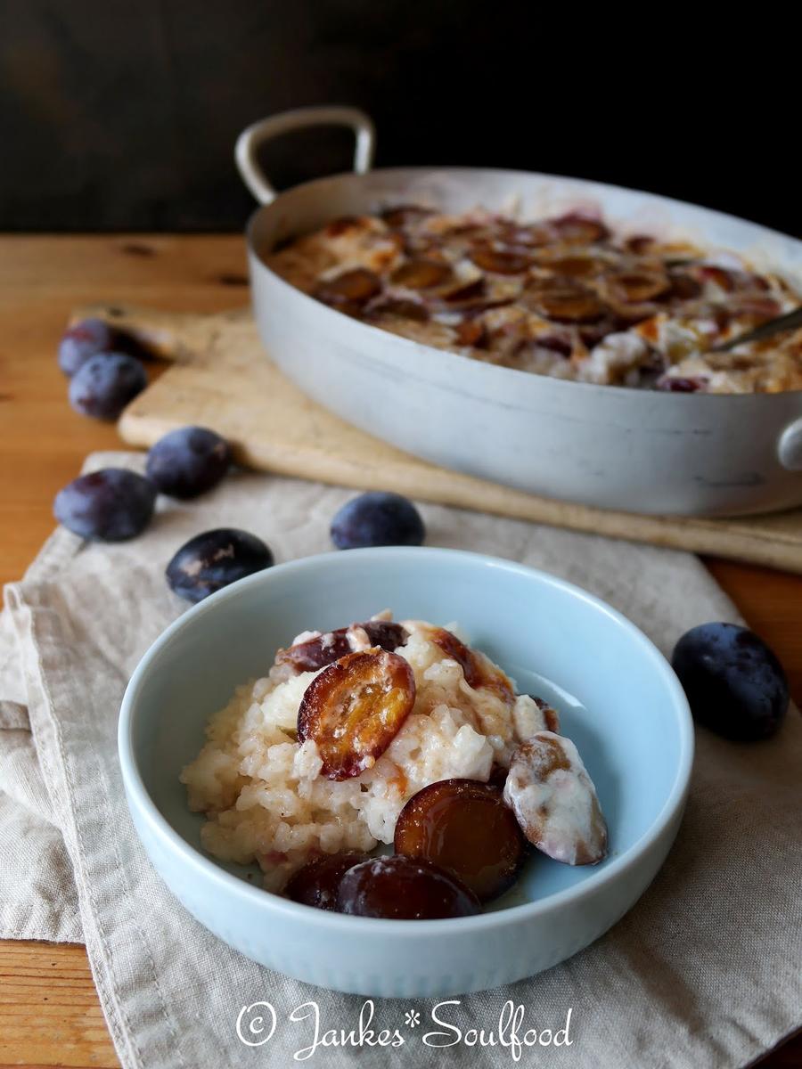 Rezeptbild: Milchreis-Auflauf mit Pflaumen