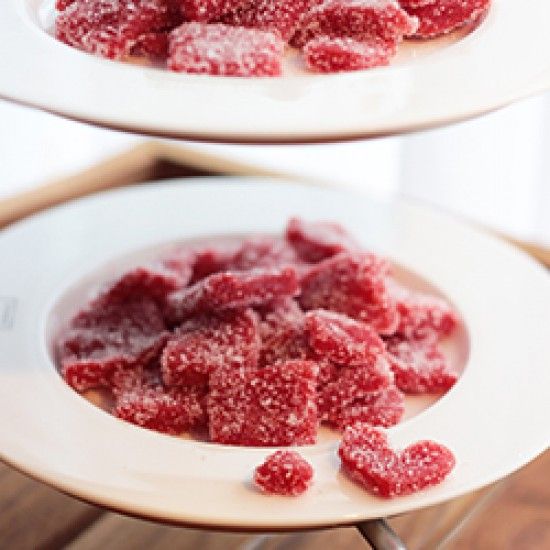 Rezeptbild: Erdbeer-Gelee-Drops