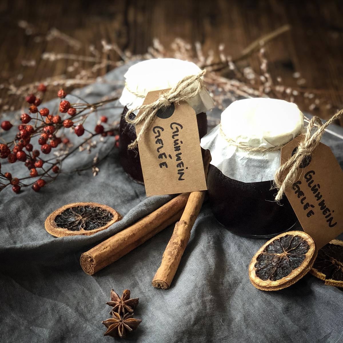 Rezeptbild: GESCHENKE AUS DER KÜCHE: GLÜHWEIN-GELÉE