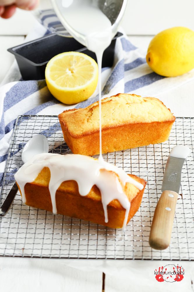 Rezeptbild: Zitronenkuchen mit Zuckerguss