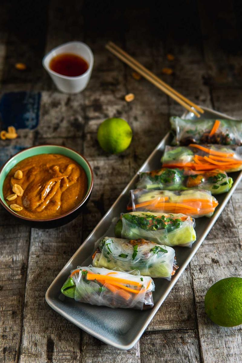 Rezeptbild: Sommerrollen mit Erdnuss-Soße