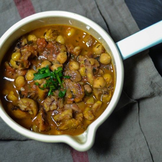 Rezeptbild: Maronensuppe mit Kichererbsen