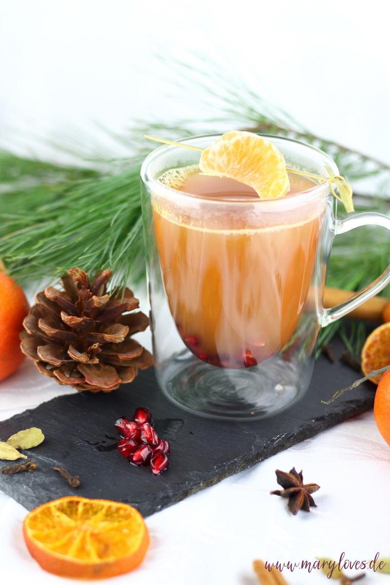 Rezeptbild: Mandarinen-Granatapfel-Punsch für Kinder & Erwachsene