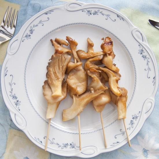 Rezeptbild: Sate Austernpilzen