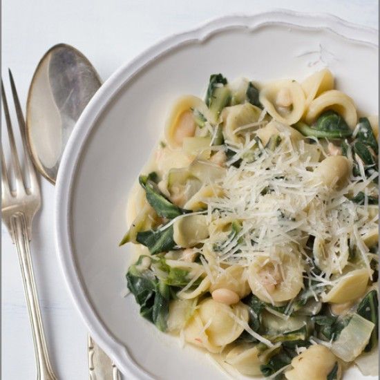 Rezeptbild: Orecchiette mit Mangold und weißen Bohnen