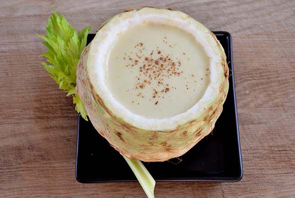 Rezeptbild: Selleriesuppe mit Winter-Gewürz