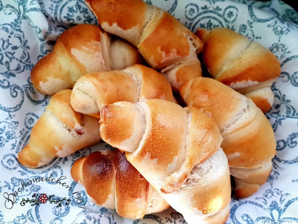 Rezeptbild: Buttermilchhörnchen