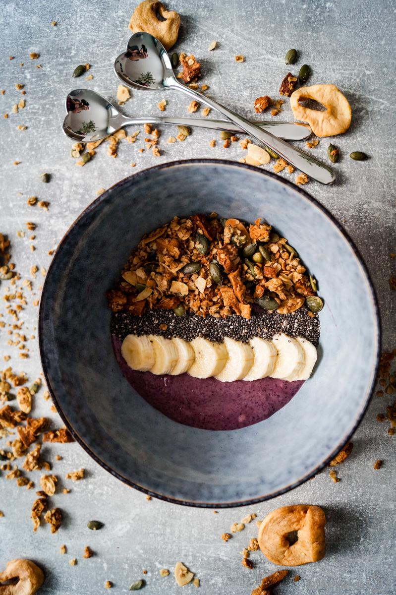 Rezeptbild: Winterliches Bratapfel-Granola