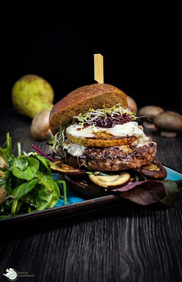 Rezeptbild: Schimmliger Wildschweinburger