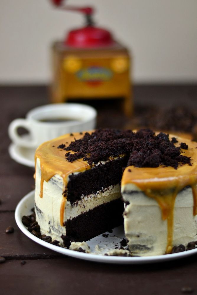 Rezeptbild: Mokka Kuchen mit Karamellsauce