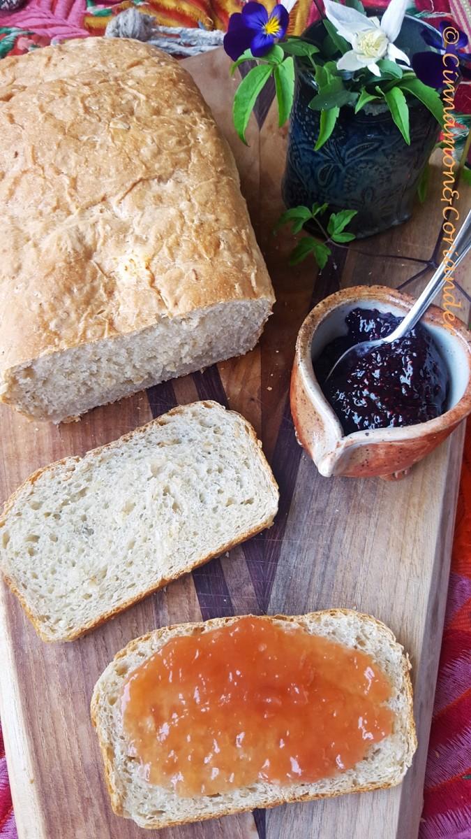Rezeptbild: Sandwich Brot mit Kokosmilch