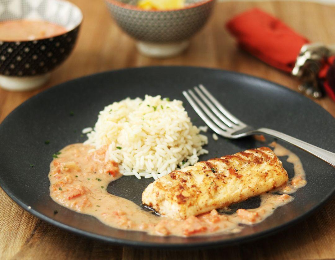Rezeptbild: Samaki wa Kupaka – gegrillter Fisch in Kokosnusssoße
