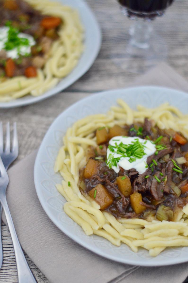 Rezeptbild: Spätzle mit Rindfleisch & zweierlei Kürbis