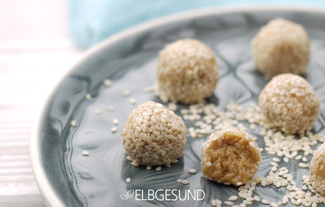 Rezeptbild: Ayurvedische Energiekugeln – Ladoos