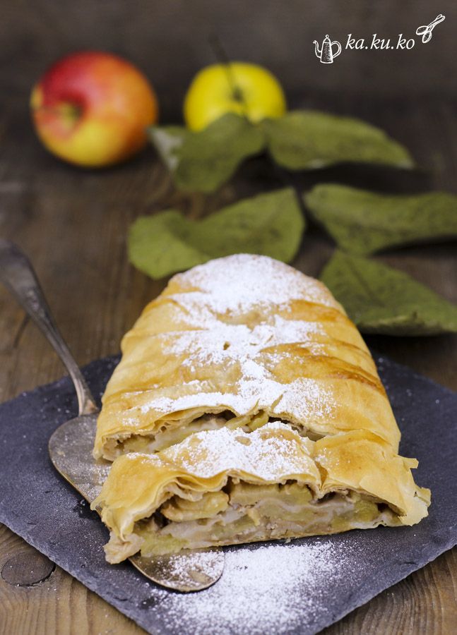 Rezeptbild: Apfelstrudel mit Spekulatius und Nüssen