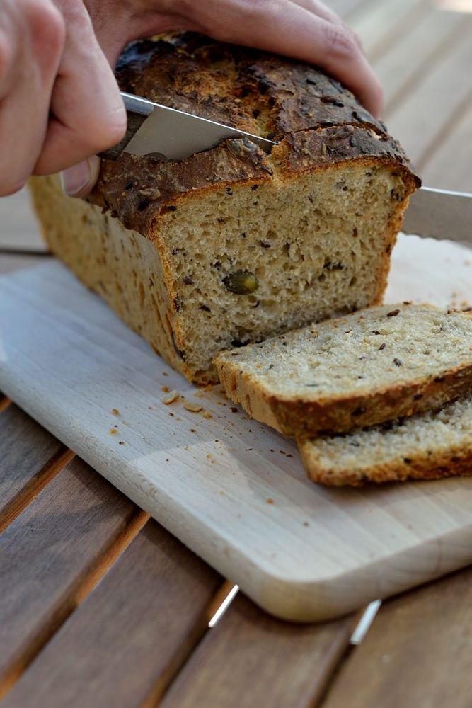 Rezeptbild: Dinkel-Saaten-Brot
