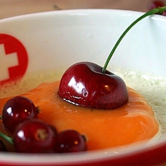 Rezeptbild: Geeiste Kardamom-Creme