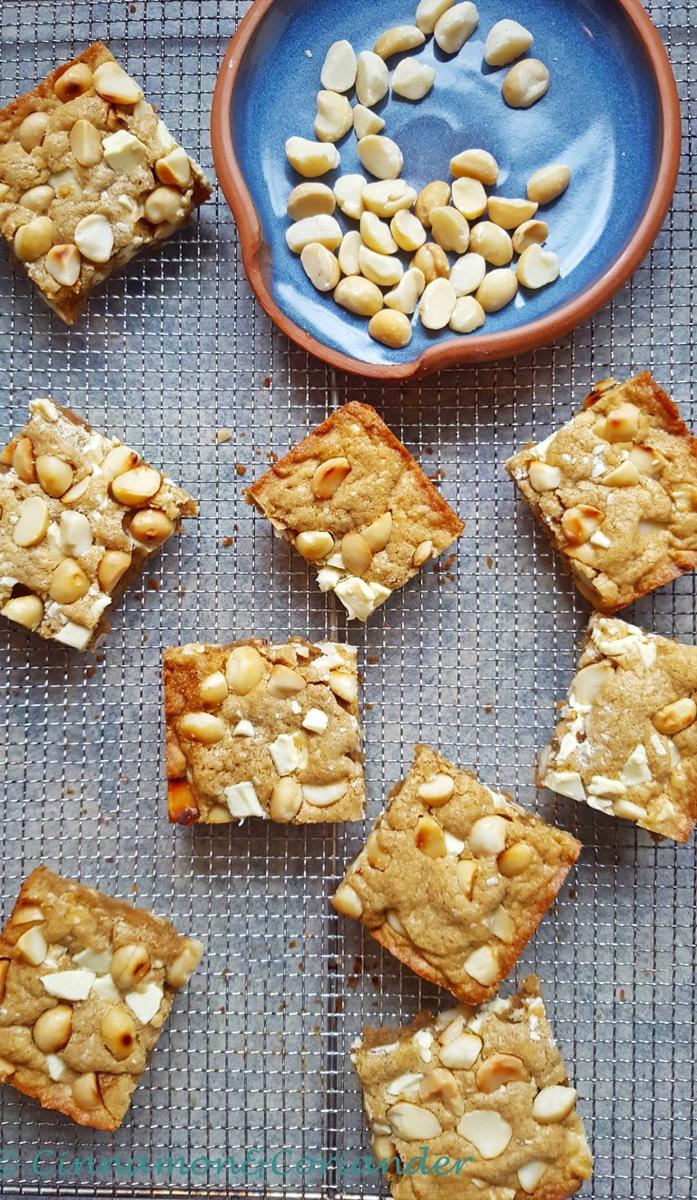 Rezeptbild: Brown Butter Macadamia Blondies 