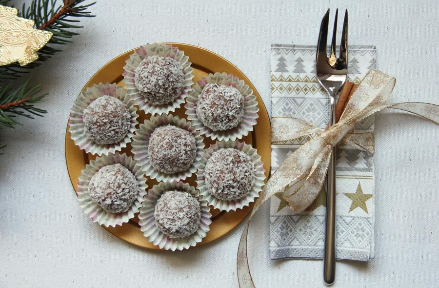 Rezeptbild: Rumkugeln