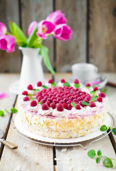 Rezeptbild: Himbeer-Sahne-Torte à la Grand-mère