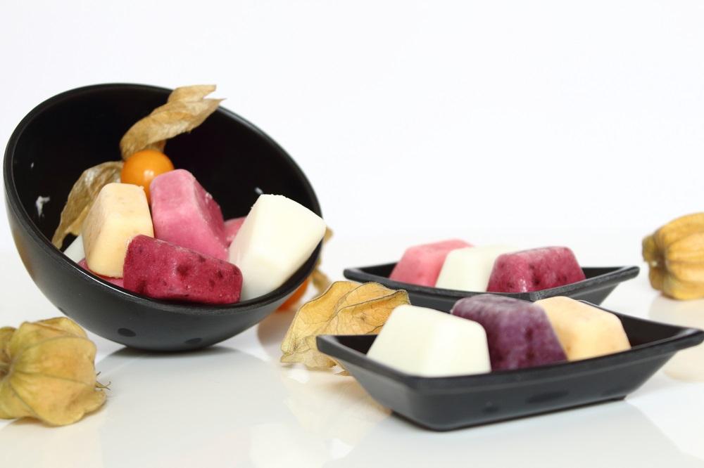 Rezeptbild: Fruchtige FroYo Bites als leichte Abkühlung im Sommer