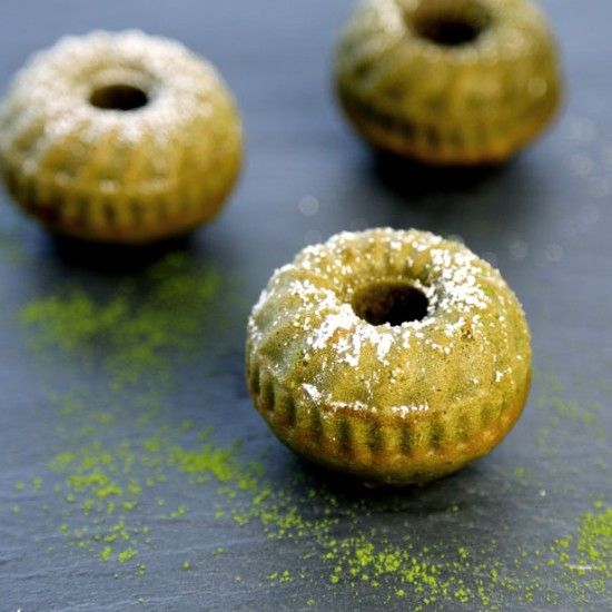 Rezeptbild: Mini Gugelhupf mit Matcha Tee