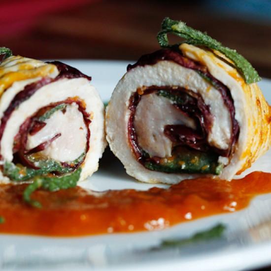 Rezeptbild: Radiccio-Aprikosen-Involtini von der Pute