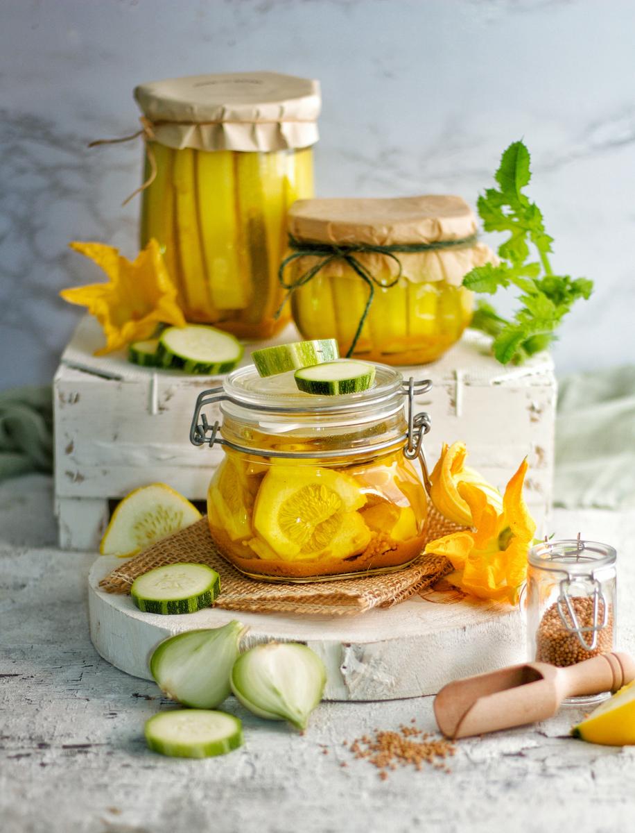 Rezeptbild: Eingemachte Zucchini, Gurken und Patissons