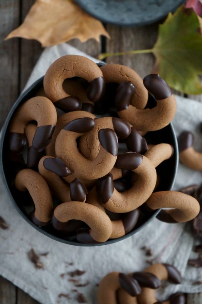 Rezeptbild: Nuss-Nougat-Kipferl