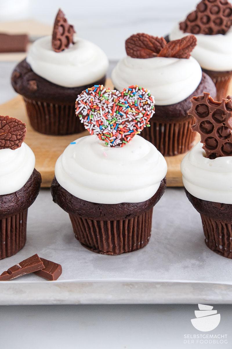 Rezeptbild: 3x Muffindeko aus Schokolade