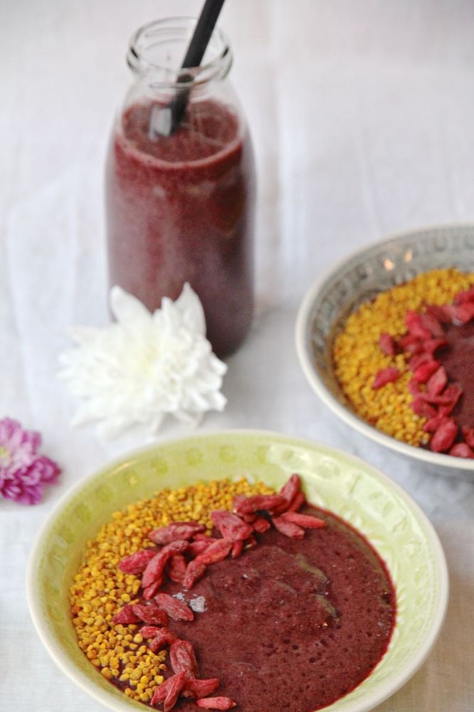 Rezeptbild: Acai Granatapfel Smoothiebowl 
