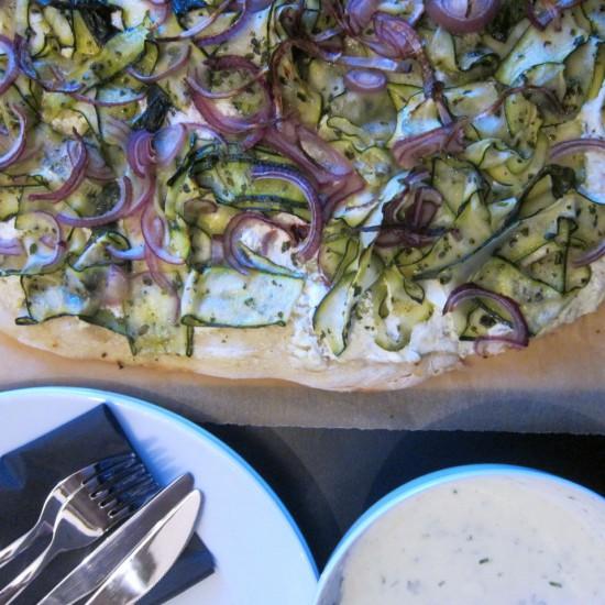 Rezeptbild: Zucchinipizza