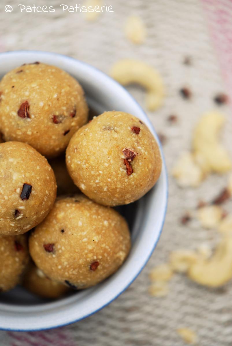 Rezeptbild: Gesunde Cookie Dough Pralinen ohne Butter, Zucker und Mehl