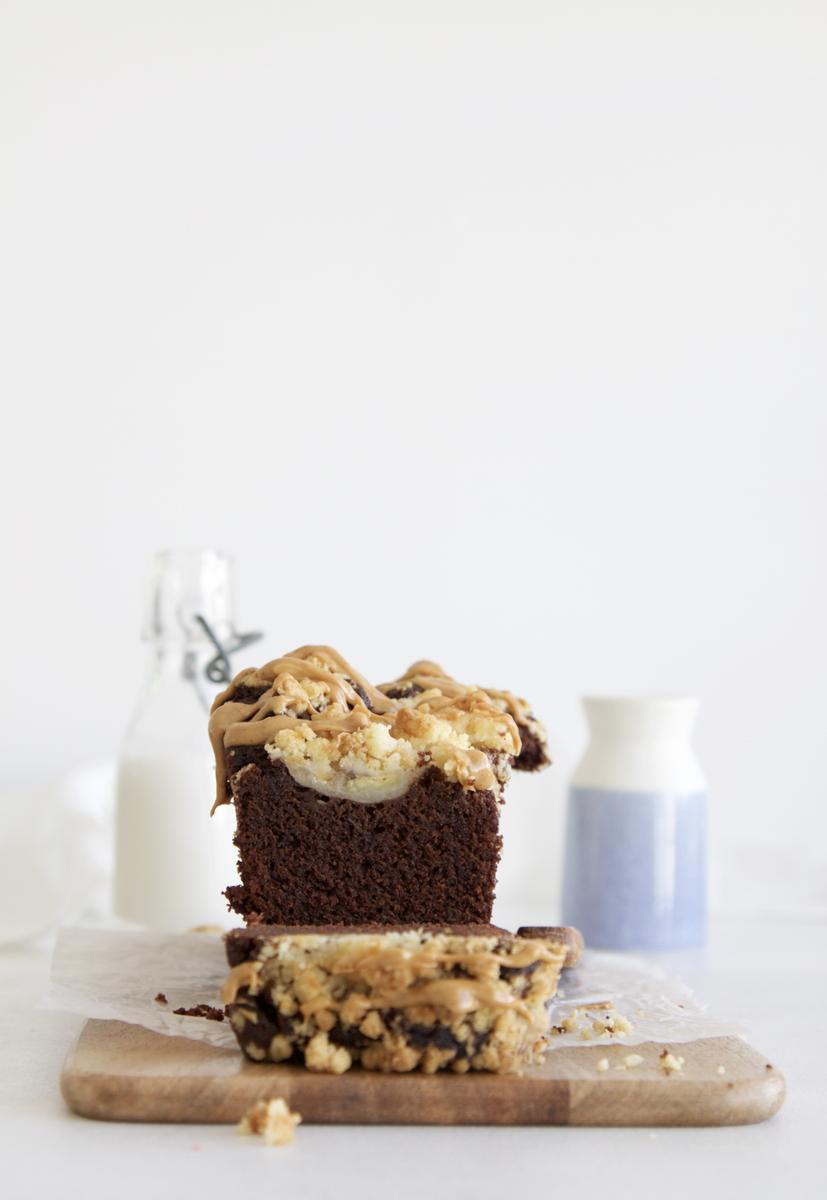 Rezeptbild: Schokoladen Streusel Erdnuss Bananen Kuchen