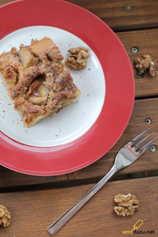 Rezeptbild: Birnen Walnuss Kuchen mit Zimt-Sirup