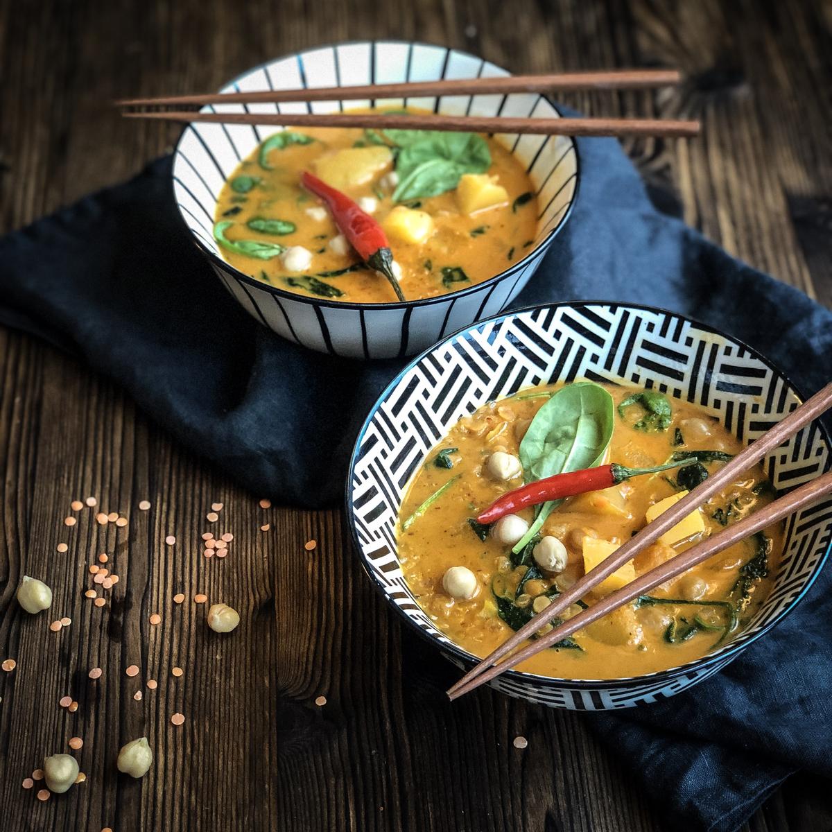 Rezeptbild: SCHNELLES KÜRBIS CURRY